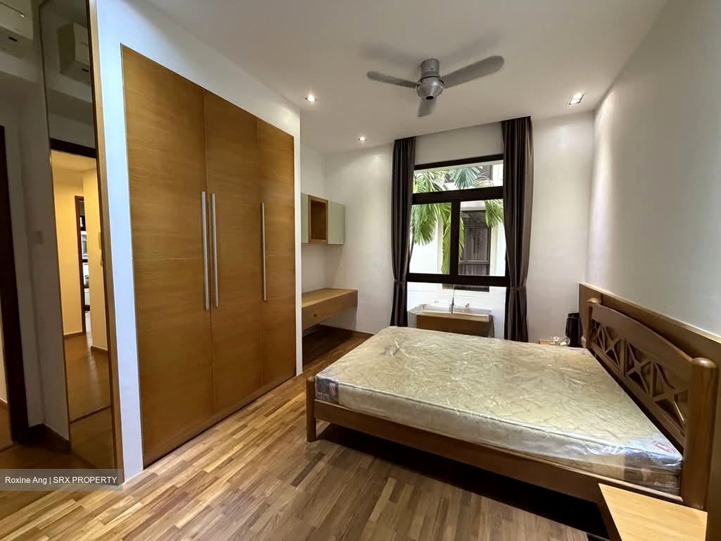 Seletaris (D27), Condominium #569147991